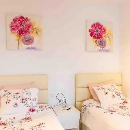 Gracioseros 111 Ground Floor Cozy *